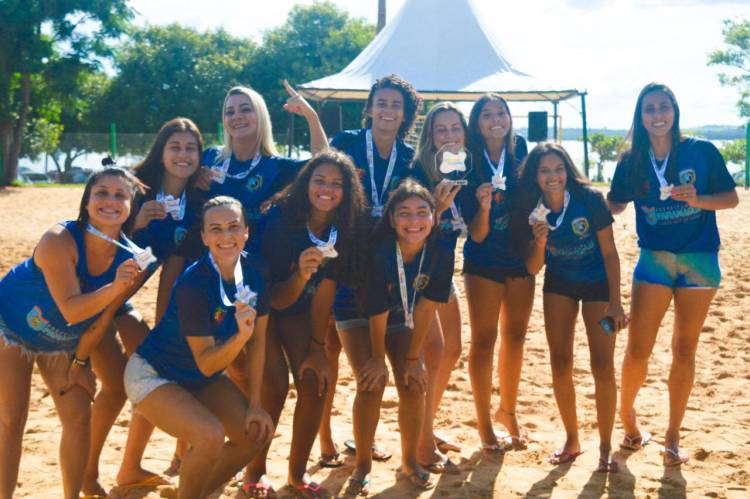 Equipes da AHPA/SESPOR conquistam Circuito Paranaense de Beach Handball