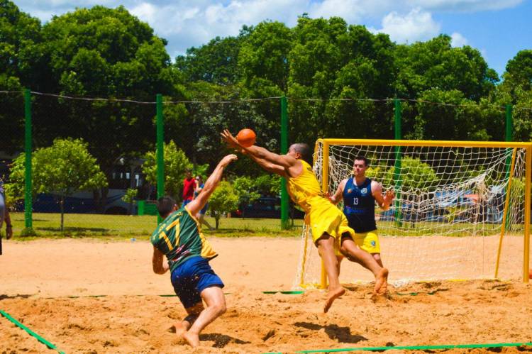 Equipes da AHPA/SESPOR conquistam Circuito Paranaense de Beach Handball