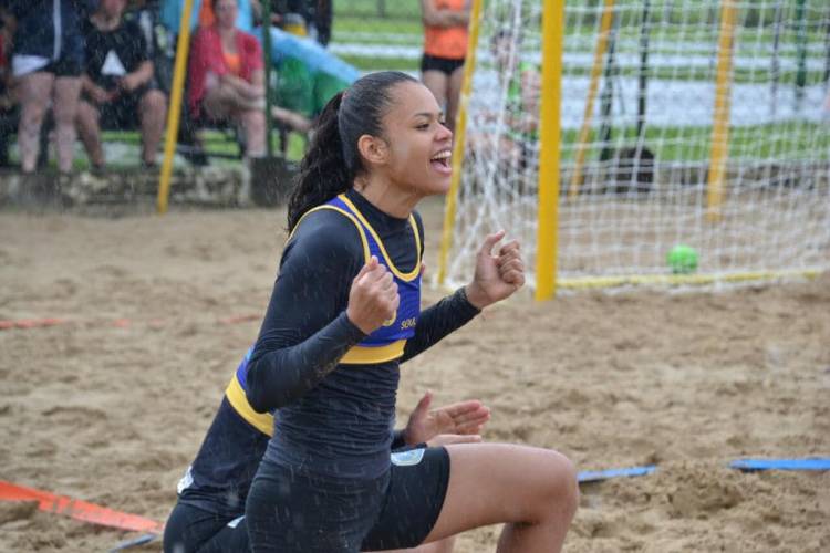 AHPA/SESPOR inicia disputa no Paranaense de Handebol de Praia