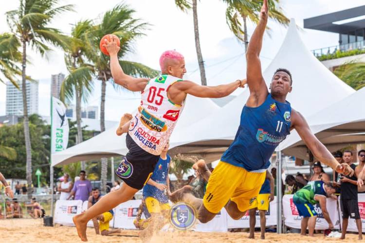 AHPA/SESPOR/SICOOB/Bananina é a 4ª melhor equipe do Brasil no Handebol de Praia