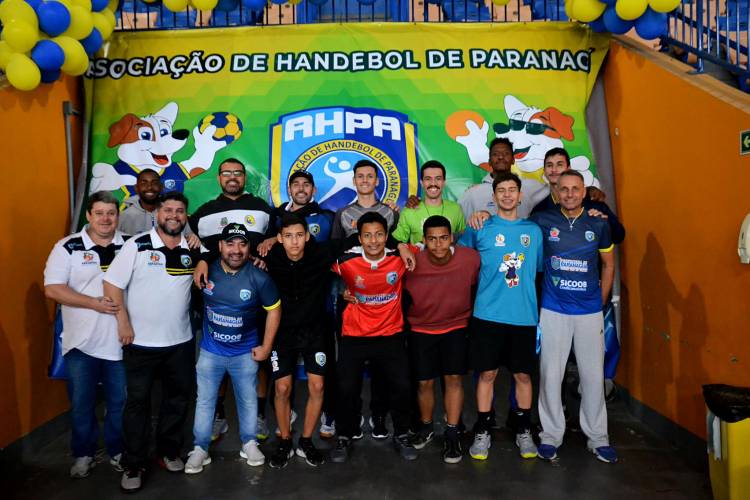 Sucesso, essa é a palavra que define como foi a 2ª edição do Festival Parnanguara de Mini-Handebol neste sábado