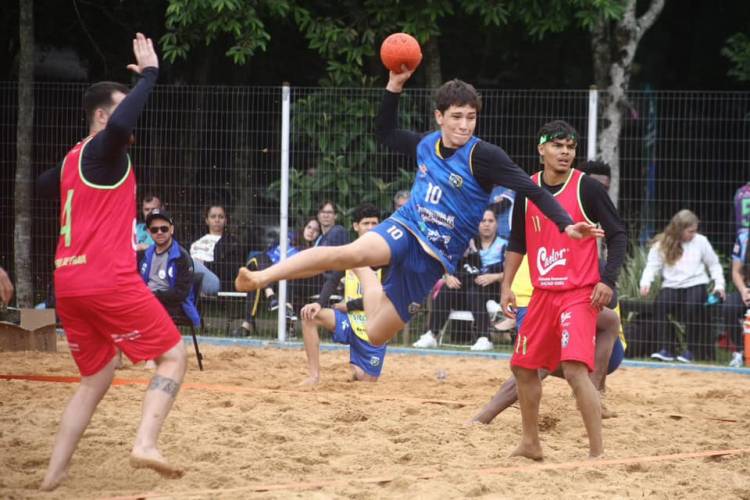 AHPA/SESPOR/SICOOB/Bananina participa da Copa do Brasil de Handebol de Praia