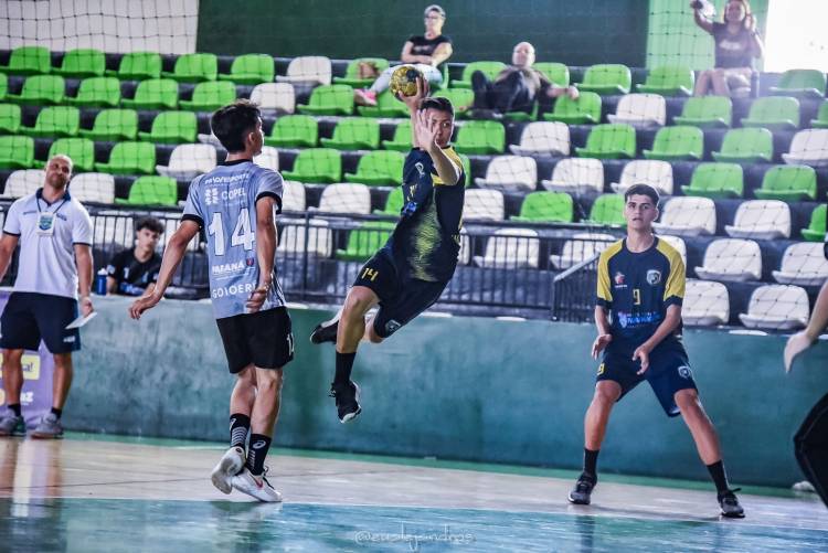 AHPA/SESPOR/SICOOB disputa mais uma rodada da Superliga Escolar nesta sexta-feira (26)