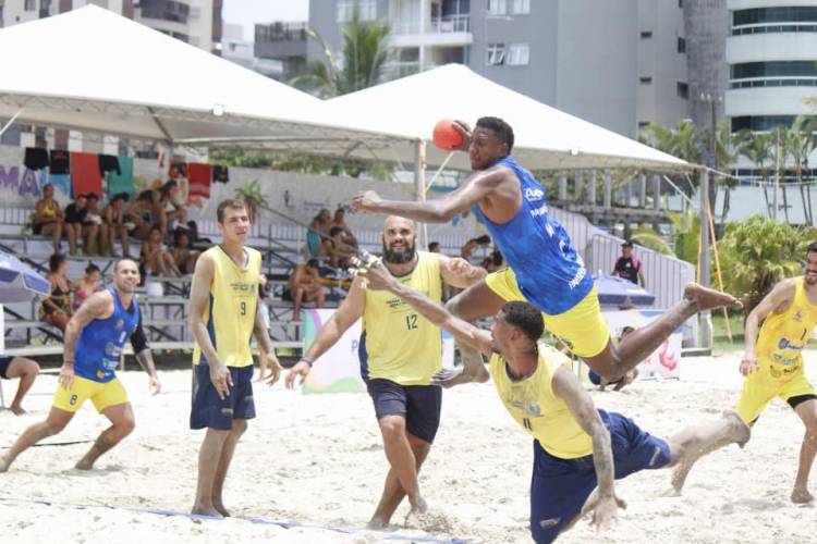 AHPA/SESPOR/SICOOB participa neste final de semana da 1ª Etapa do Paranaense de Handebol de Praia.