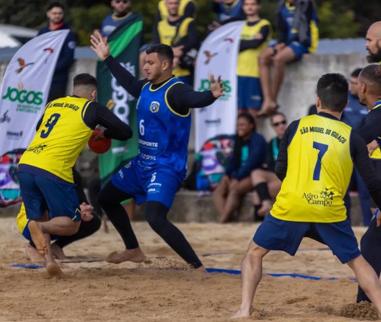 AHPA/SESPOR/SICOOB é campeã da 1ª Etapa do Circuito Paranaense de Handebol de Praia 