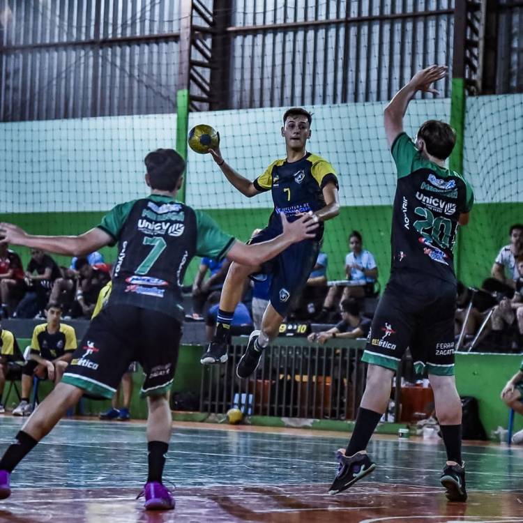 AHPA/SESPOR/SICOOB entra em quadra pela semifinal do JAP's 