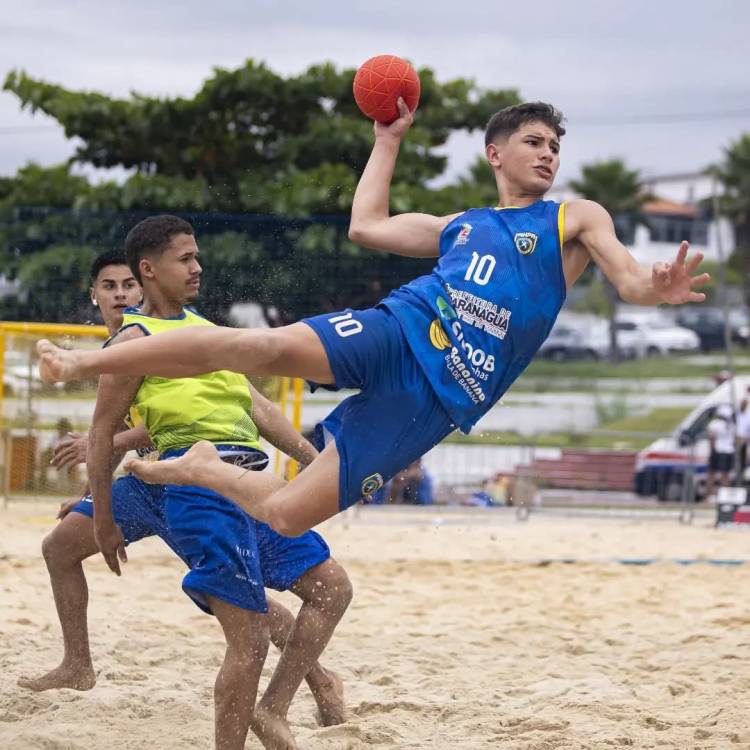 AHPA/SESPOR/SICOOB disputa Final do Brasileiro de Handebol de Praia