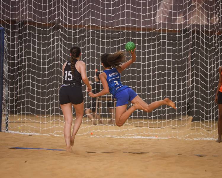 AHPA/SESPOR/SICOOB disputa Final do Brasileiro de Handebol de Praia