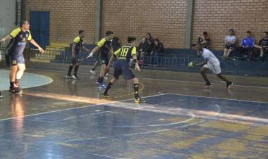 AHPA/SESPOR enfrenta EPH 21 pelo Metropolitano