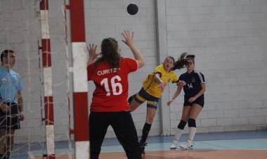 Equipe juvenil feminina da AHPA/SESPOR participa da 2ª Etapa do JOJUP’S