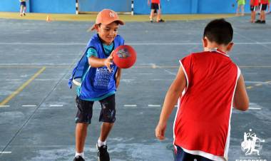 1º Festival Parnanguara de Mini-Handebol acontece neste sábado