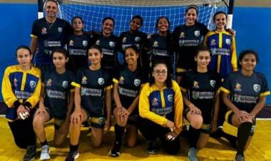 AHPA/SESPOR/SICOOB é superada em casa pela Superliga Escolar