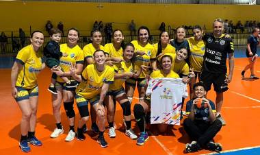 Sábado de vitórias em casa pela Liga Metropolitana e pela SuperLiga Escolar