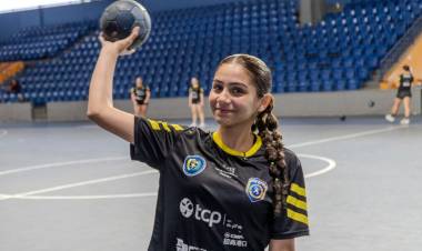 Atleta da AHPA/SESPOR/SICOOB/Paranaguá é convocada para a Seleção Paranaense Infantil de Handebol