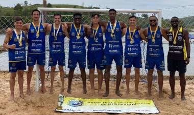 AHPA/SESPOR/SICOOB/Paranaguá brilha na 3ª Etapa do Circuito Paranaense de Handebol de Praia 2025
