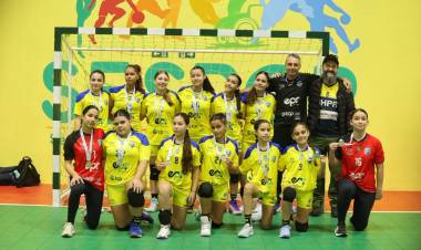 Arthur Miranda Ramos garante vaga na Fase Estadual dos Jogos Escolares e destaca Paranaguá na Macrorregional de Handebol