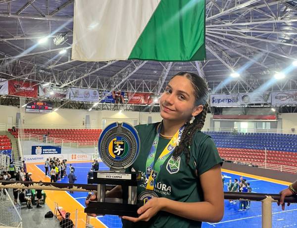 Rafaella Xavier, da AHPA/SESPOR/SICOOB/Paranaguá, conquista vice-campeonato brasileiro com a Seleção Paranaense Infantil