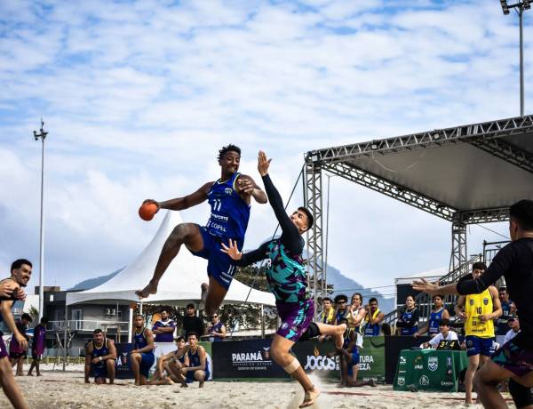 AHPA/SESPOR/SICOOB/Paranaguá disputa a 2ª Etapa do Circuito Paranaense de Handebol de Praia em Paranavaí