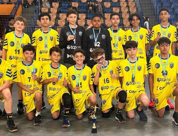 AHPA/SESPOR/SICOOB/Paranaguá conquista vice-campeonato no Infantil e 4º lugar no Cadete na Copa Paranaguá de Handebol 2025