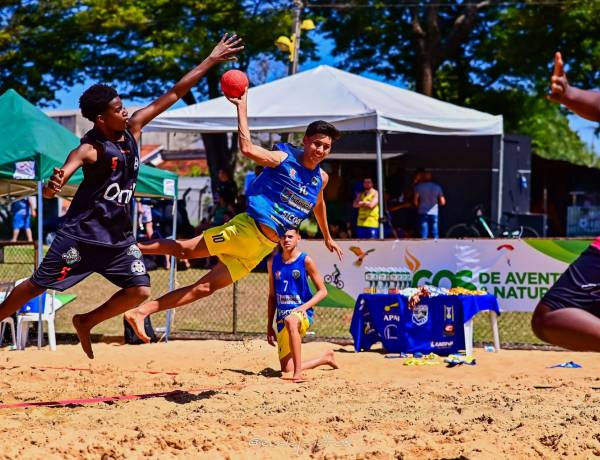 AHPA/SESPOR/SICOOB/Paranaguá disputa a Etapa Final do Circuito Brasileiro Juvenil de Handebol de Praia 2025 em Antonina