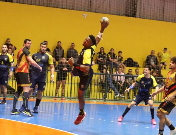 AHPA/SESPOR/SICOOB/Paranaguá busca bons resultados na 2ª etapa da Chave Bronze em Umuarama