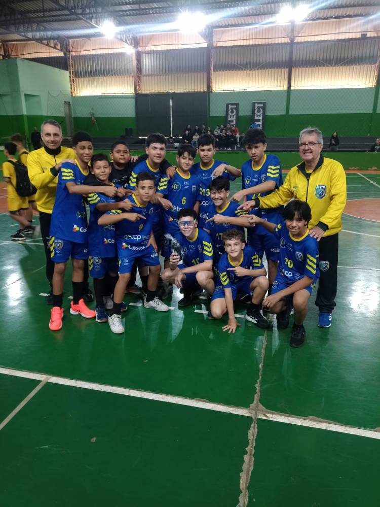 AHPA/SESPOR/SICOOB/Paranaguá conquista medalha de bronze no Campeonato Paranaense Infantil de Handebol 2025