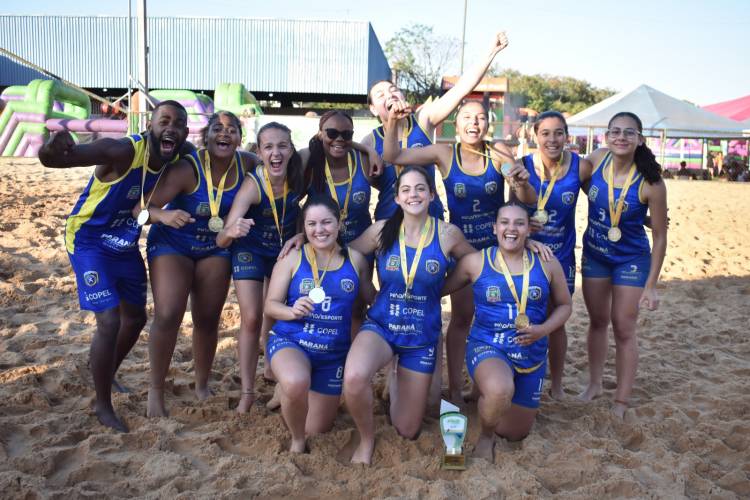 AHPA/SESPOR/SICOOB/Paranaguá brilha na 2ª Etapa do Circuito Paranaense de Handebol de Praia