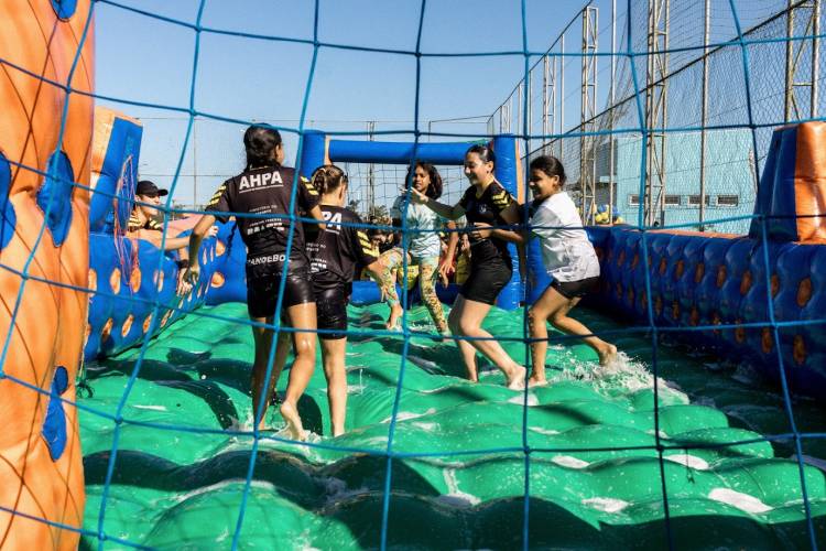 Festival das Crianças reúne 200 participantes do Projeto 7 Metros no Aeroparque