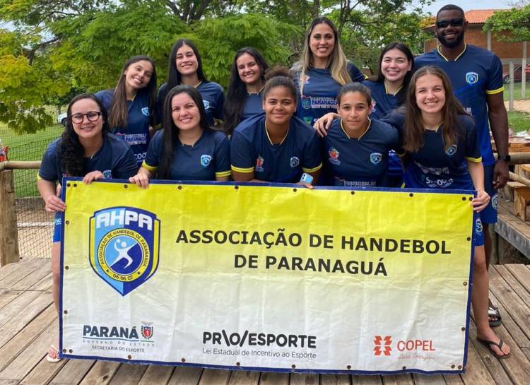 AHPA/SESPOR/SICOOB/Paranaguá brilha na 3ª Etapa do Circuito Paranaense de Handebol de Praia 2025