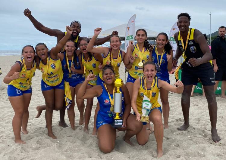 AHPA/SESPOR/SICOOB/Paranaguá faz temporada histórica e domina o Circuito Paranaense de Handebol de Praia 2025/2026