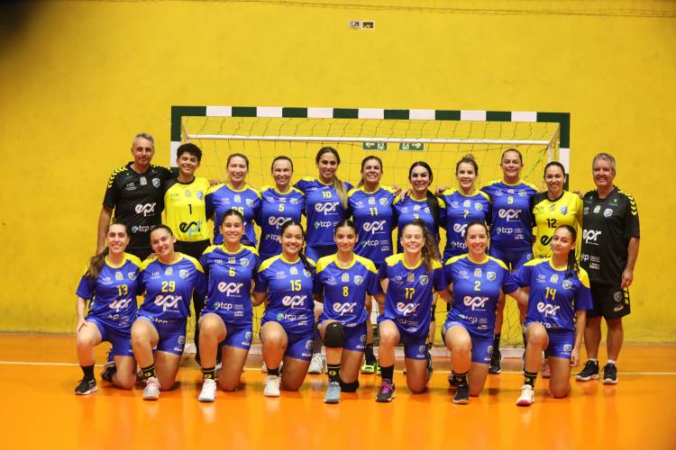 AHPA/SESPOR/SICOOB/Paranaguá domina em casa, vence tudo e avança com autoridade à semifinal do Paranaense de Handebol!