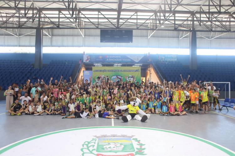 Festival Primeiros Passos 2026 encanta crianças e celebra o início de mais uma temporada do mini-handebol em Paranaguá