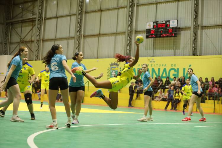 Paranaguá encara Curitiba nas semifinais do handebol dos Jogos da Juventude do Paraná