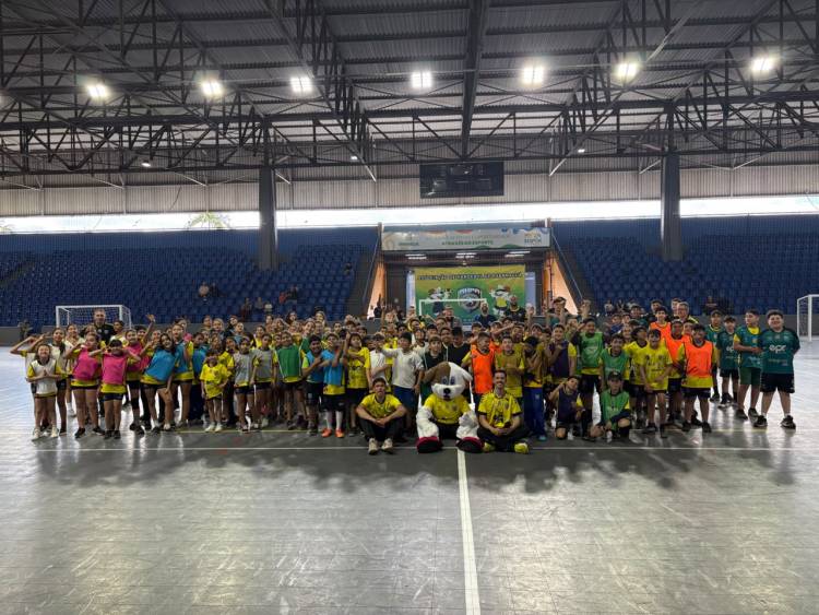 2ª Etapa das Olimpíadas Escolares de Mini-Handebol 2026 reúne cerca de 150 crianças na Arena Albertina Salmon
