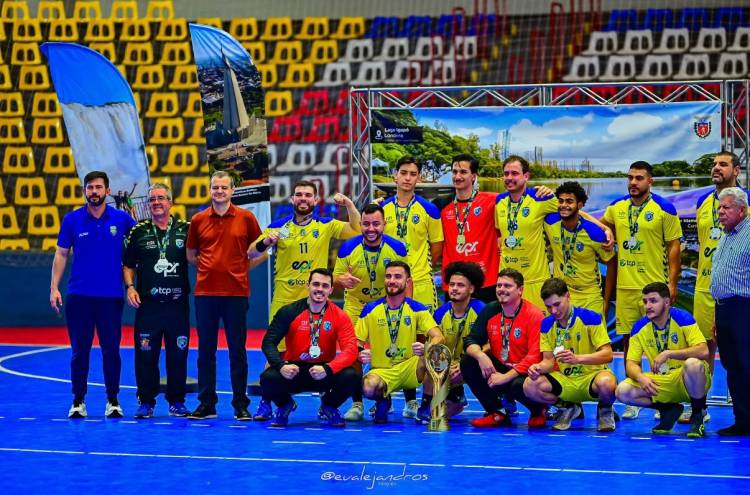 AHPA/SESPOR/SICOOB/Paranaguá é vice-campeã paranaense e garante vaga na Série Prata em 2027