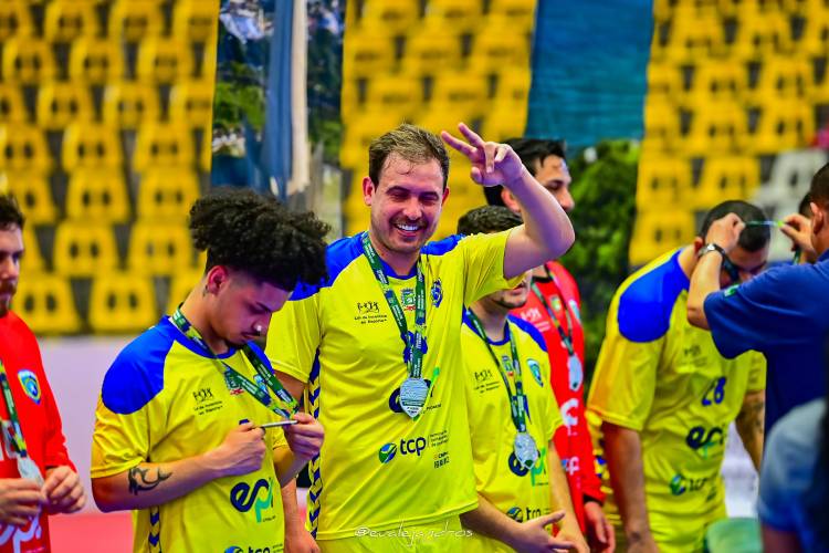 AHPA/SESPOR/SICOOB/Paranaguá é vice-campeã paranaense e garante vaga na Série Prata em 2027