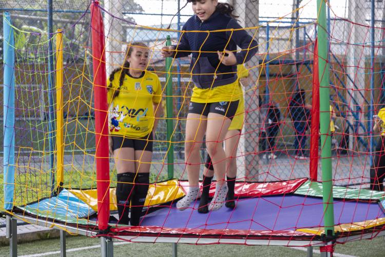 FESTHAND AHPA REÚNE CRIANÇAS EM TARDE DE ALEGRIA, DIVERSÃO E MUITO MINI-HANDEBOL